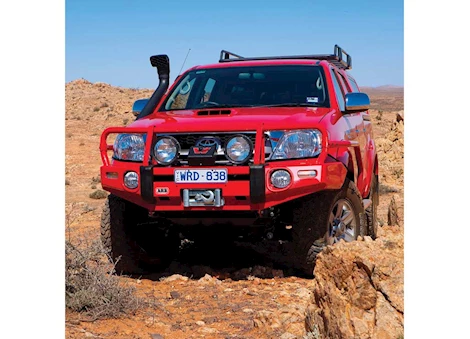 ARB Usa/Old Man Emu 05-11 HILUX 4X4 MODELS W/FENDER FLARES ONLY NON-WINCH FRONTBUMPER COMPATIBLE W/FOG LIGHTS