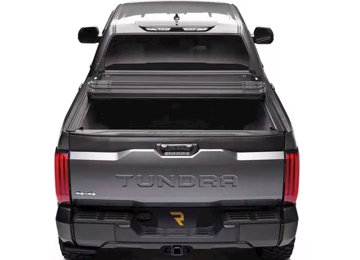 BAK Industries 04-13 silverado/sierra 5.9ft bed revolver x4s tonneau cover w/t-slot rails