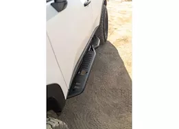 DV8 Offroad 24 toyota land cruiser oe plus side steps, black