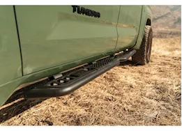 DV8 Offroad 22 toyota tundra crew max oe plus side steps, black