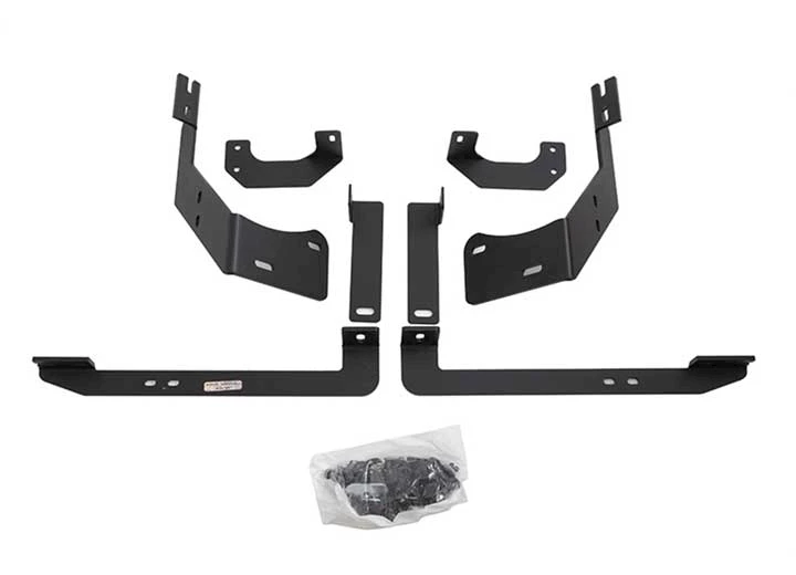 Dee Zee 18-c equinox/terrain nxc running board bracket kit Main Image