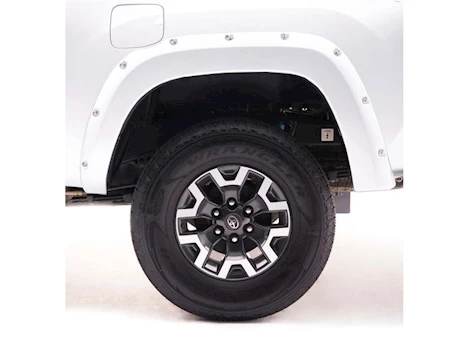 EGR 16-17 silverado 1500/2500/3500 6.5/8ft bed bolt-on look fender flare set-summit white Main Image