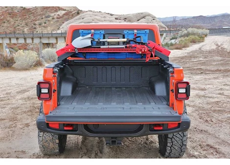 Fabtech CARGO RACK TRCTION BRD MNT KIT