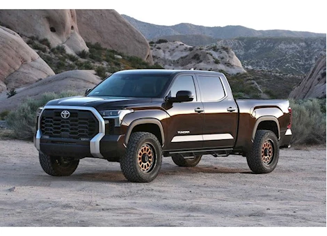 Fabtech 22-C TOYOTA TUNDRA 4WD 3IN UCA KIT W/UNIBALLS & FR SHK SPCRS & RR COIL SPACERS &