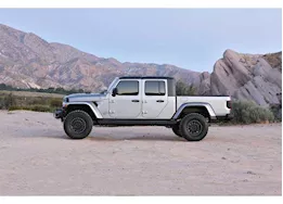 Fabtech 20-c jeep gladiator jt 4wd 3in sport ii system w/ stealth