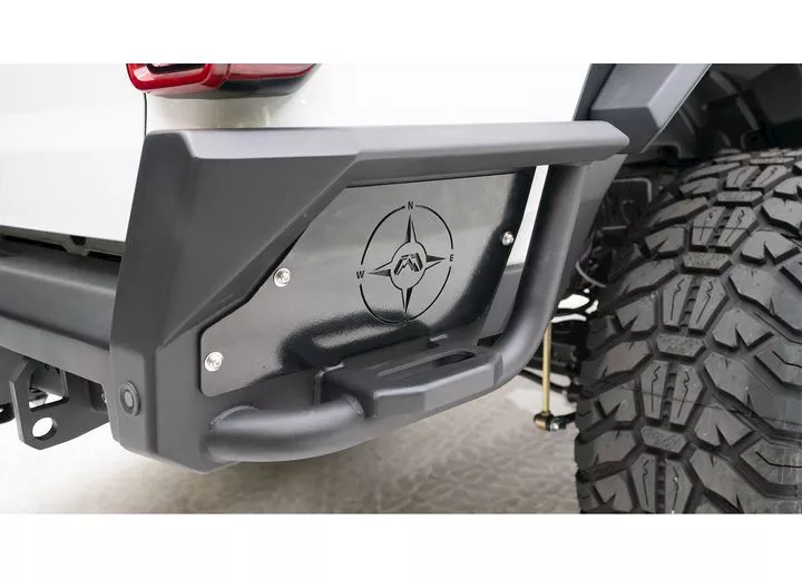 Fab Fours Inc. 20-c gladiator rear bumper