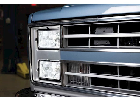 Holley RETROBRIGHT LED FORWARD FACING LIGHT BULB, MODERN WHITE (5700K), HIGH BEAM, 4X6