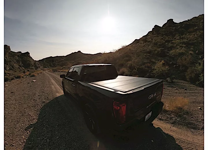 Leer 15-22 colorado/canyon colorado/canyon 5ft 2in hf650m hard folding tonneau