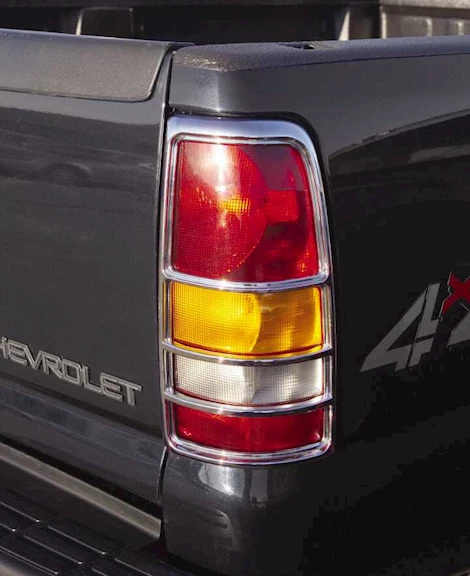 Putco 99-06 SIERRA/99-02 SILVERADO CHROME TAIL LIGHT TRIM