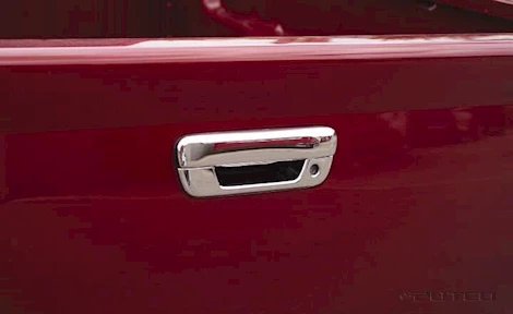 Putco 05-12 COLORADO/CANYON TAILGATE HANDLE COVER W/KEYHOLE CHROME