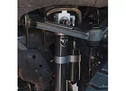 ReadyLift Suspension / Logiq Air 2020-2024 chev/gmc  rwd, 4wd 8in max3.3 suspension system w/falcon 3.3 shocks an