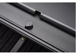 Roll-N-Lock 22-c toyota tundra crew/dbl cab 5ft 6in a-series xt retractable tonneau cover