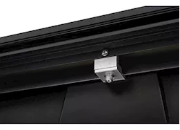 Roll-N-Lock 22-c toyota tundra crew/dbl cab 5ft 6in a-series xt retractable tonneau cover