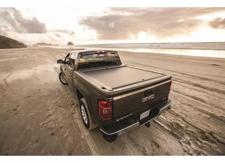 Roll-N-Lock 23-c colorado/canyon a series 5.1ft bed tonneau cover