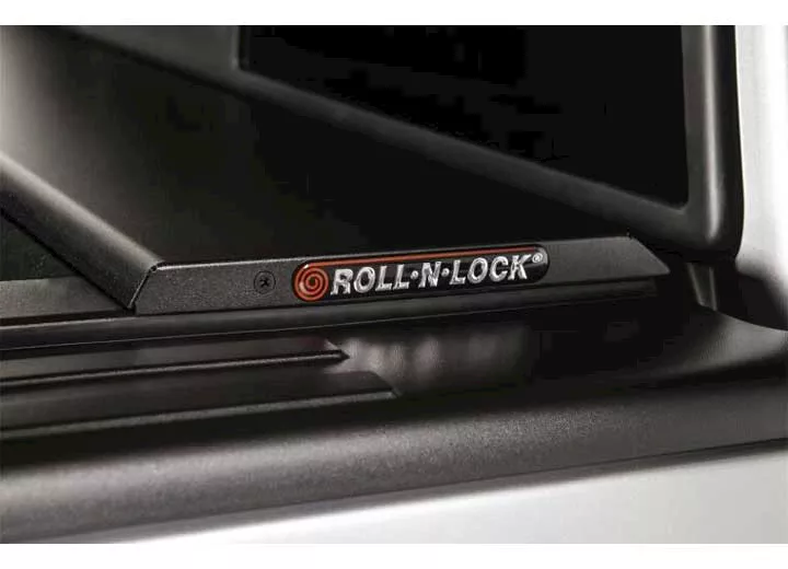 Roll-N-Lock 23-c colorado/canyon m series 5.1ft bed tonneau cover