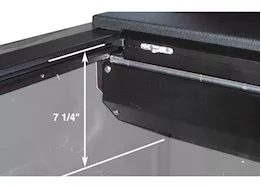 Roll-N-Lock 12-18 ram 1500/12-19 ram 2500/3500 w/rambox sb 76in m-series tonneau cover