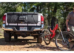 Saris Tailgate pad that holds up to 6 bikes