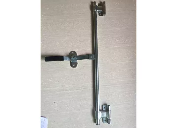 Tow-Rite Cam lock - side door with pipe