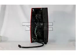 TYC Rh taillamp assy chevrolet suburban 1500 07-14; tahoe 07-14 suburban 2500 07-13
