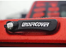 UnderCover 19-c silverado 1500 5.7ft undercover elite lx olympic white