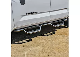 Westin Automotive 22-c tundra double cab outlaw drop nerf step bars textured black