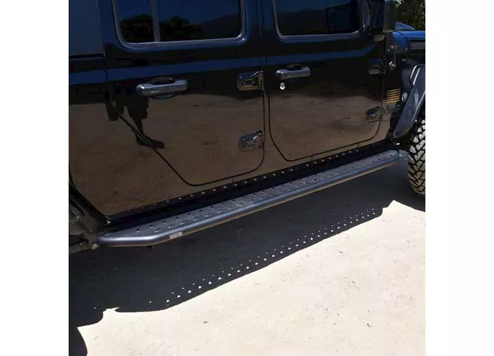 Westin Automotive 20-c gladiator outlaw running boards textured black