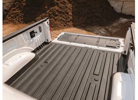 WeatherTech 22-C F150 LIGHTNING/21-C F150/F150 RAPTOR IMPACT LINER BLACK